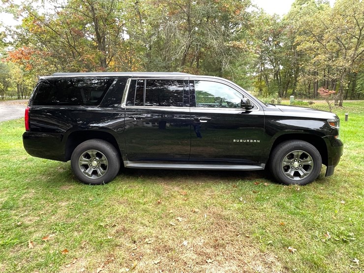 2015-chevrolet-1500-image-4