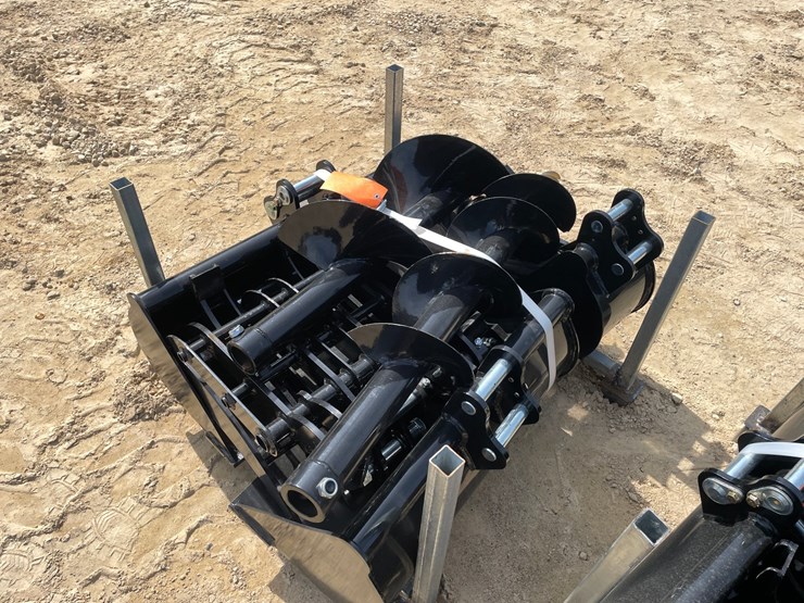 #2028-•-excavator-attachment-set-image-3