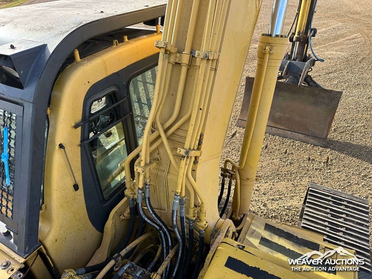 komatsu-pc270-lc-6le-image-81