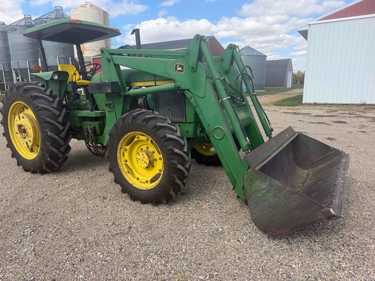 john-deere-2955-image-1