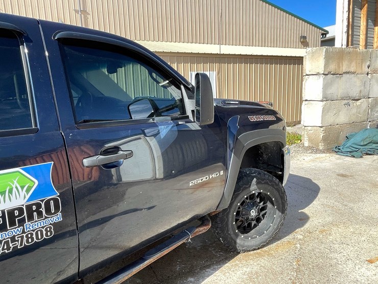 2007-chevrolet-2500-image-25