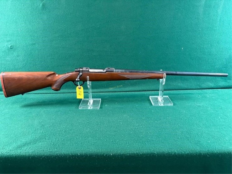 ruger-m77-25-06-rem-rifle-image-1