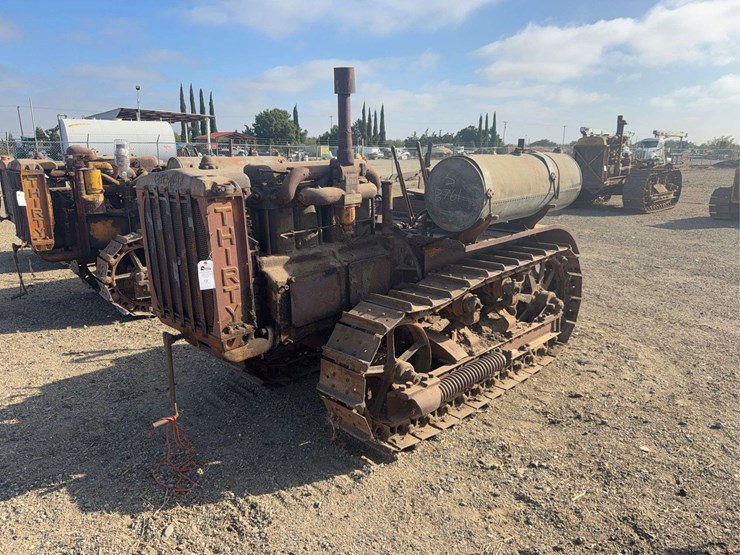 caterpillar-thirty-image-1