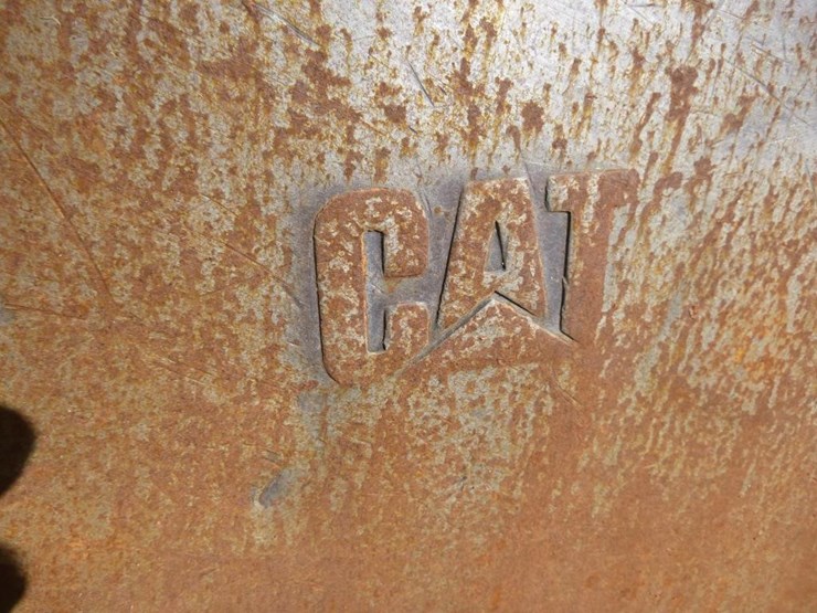 caterpillar-36-image-8