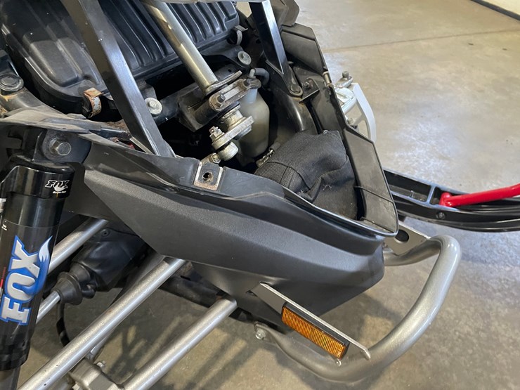 #3152-•-2008-yamaha-fx-nytro-snowmobile-image-45