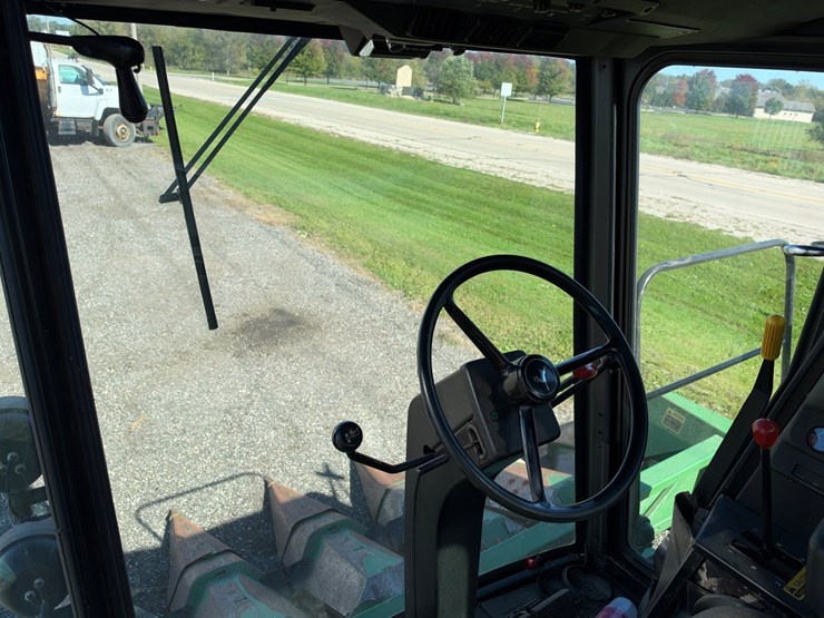 1981-john-deere-7720-image-60