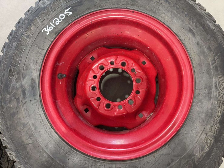 (2)-sentinel-31x10.50r15lt-implement-tires-on-6-hole-rims-image-8