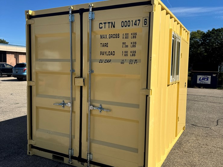 10-foot-shipping-storage-container-image-2