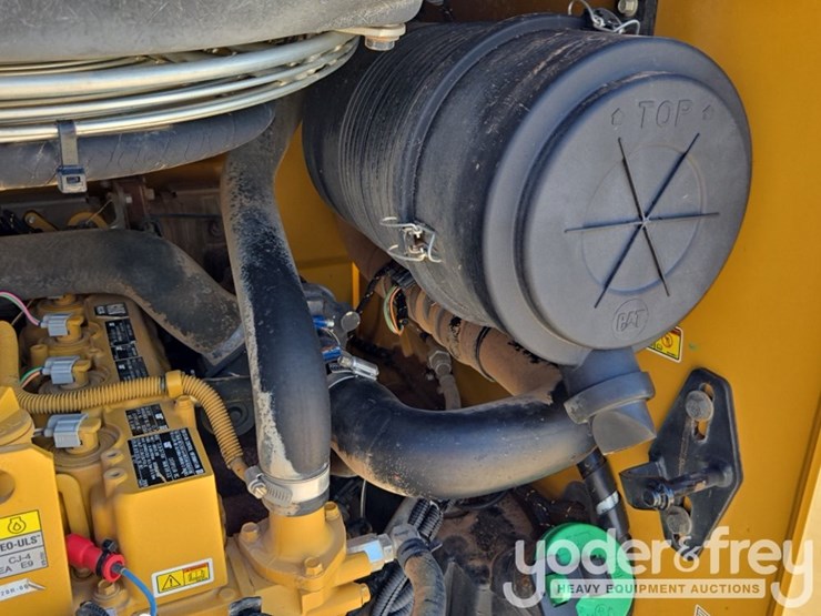 2017-caterpillar-279d-image-49