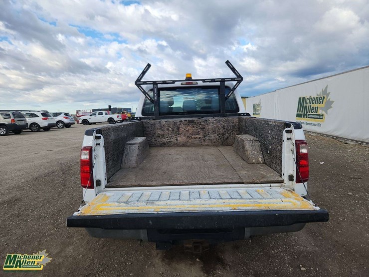 2012-ford-f250-image-24