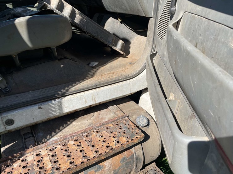 2008-ford-f750-image-65