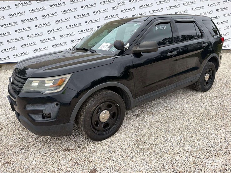 2018-ford-explorer-image-1