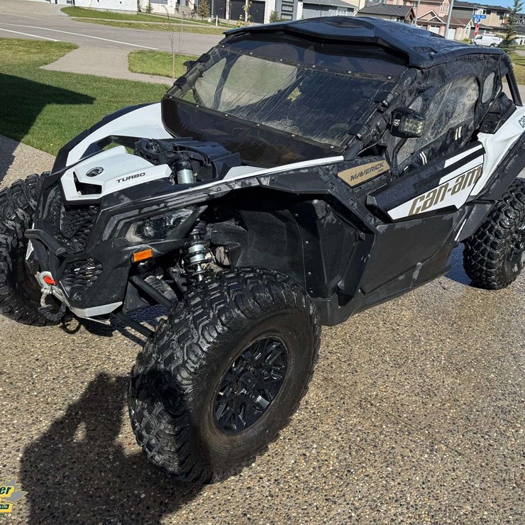 2023 CAN-AM MAVERICK X3
