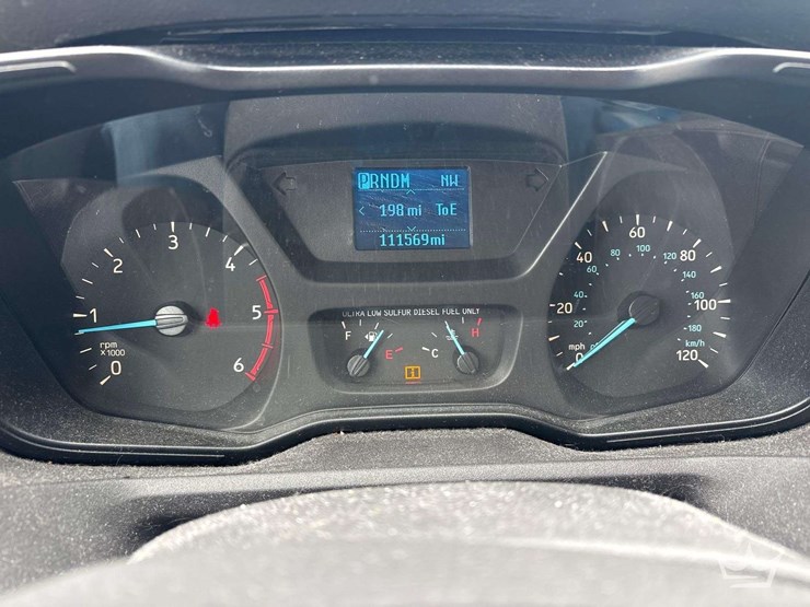 2016-ford-transit-image-13