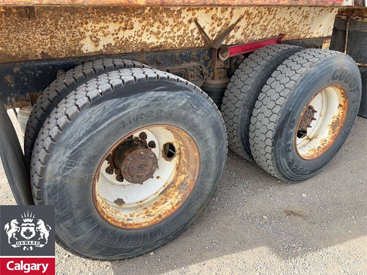 2019-international-workstar-7400-image-11