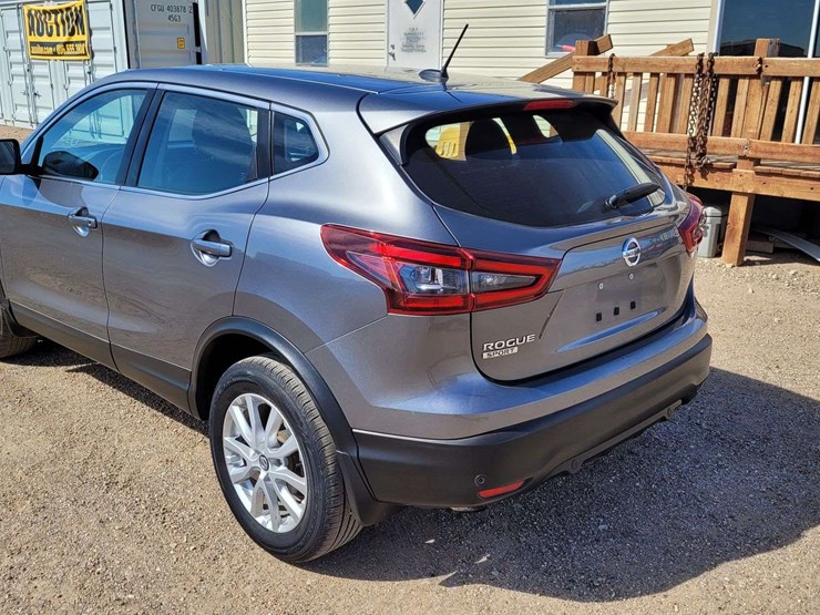 2020-nissan-rogue-image-6