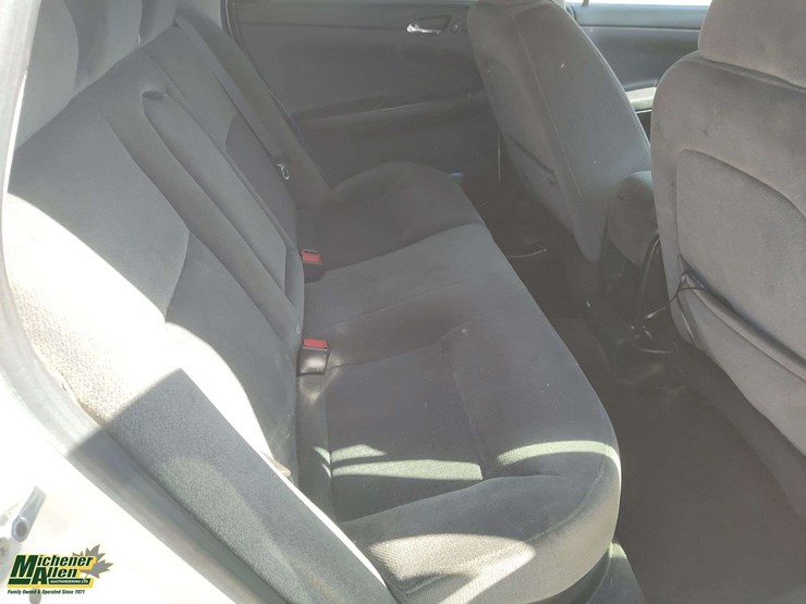 non-operable-2006-chevrolet-impala-image-13