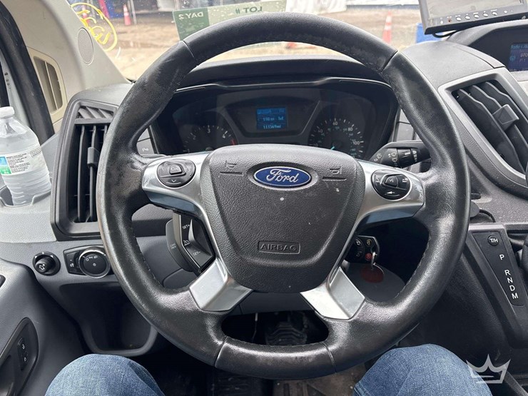 2016-ford-transit-image-14