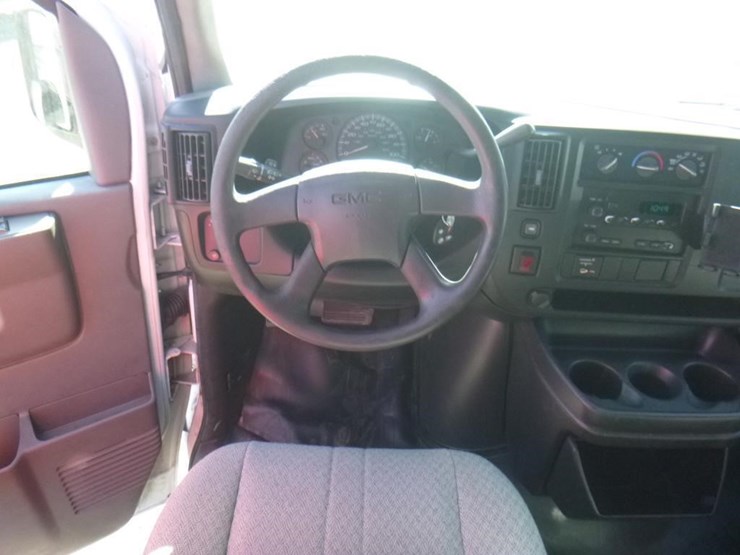 2007-gmc-2500-image-8
