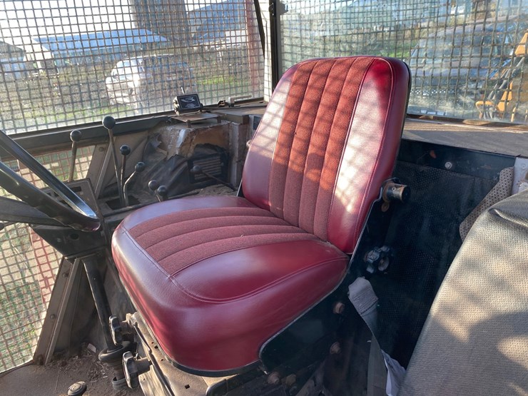 massey-ferguson-2675-image-30