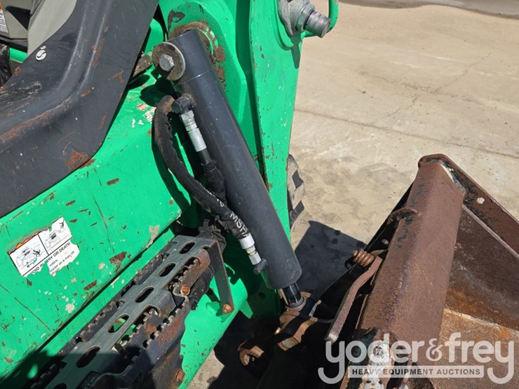 2020-bobcat-t550-image-26