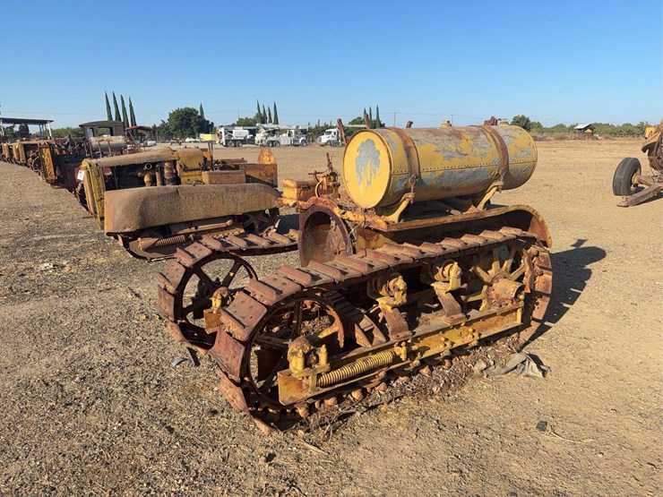 caterpillar-thirty-image-1