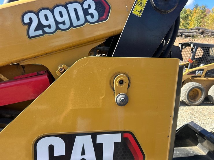 caterpillar-299d-image-25