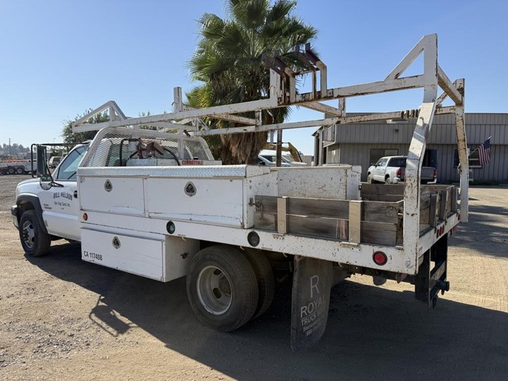 2006-chevrolet-3500-image-4