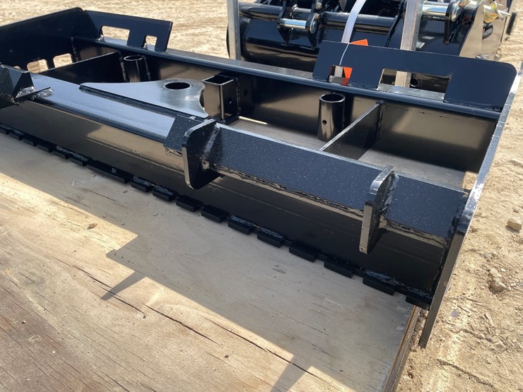 #2030-•-wolverine-skid-steer-pallet-fork-frame-attachment-image-11