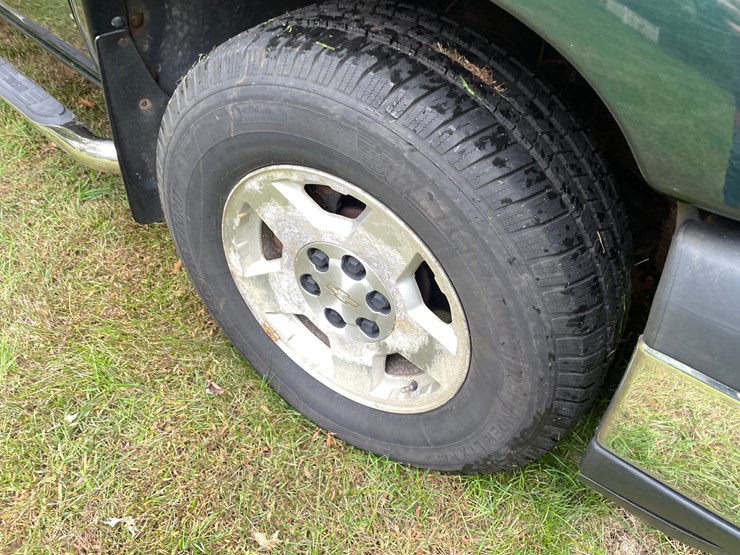 2005-chevrolet-1500-image-50