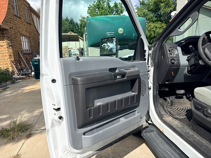 2016-ford-f250-image-23