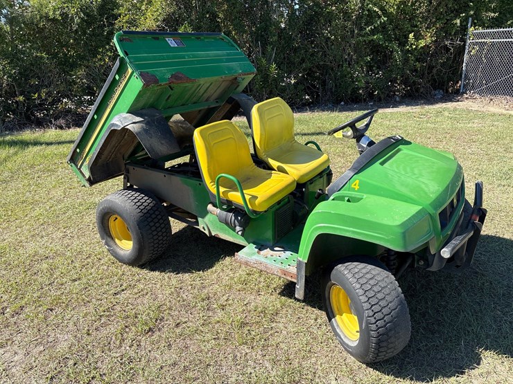 john-deere-gator-image-10