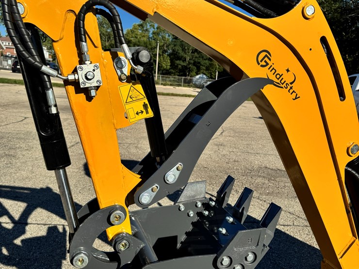 2026-unused-qk20r-mini-excavator-image-3