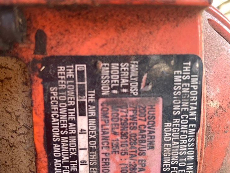 #1857-•-(4)-gas-powered-lawn-tools-image-4