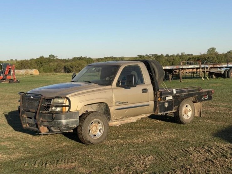 2007-chevrolet-3500-image-1