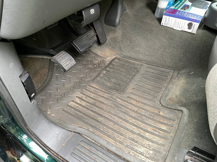 2005-chevrolet-1500-image-64
