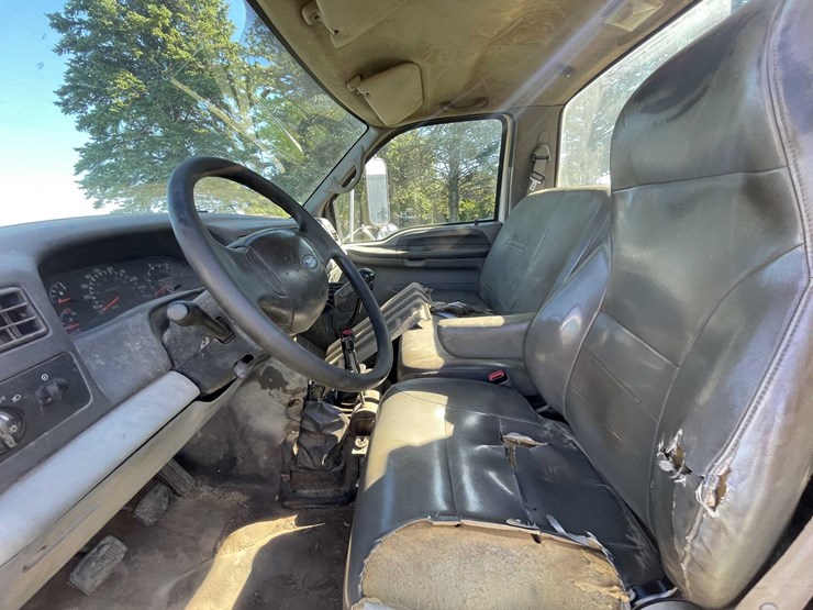 2008-ford-f750-image-54
