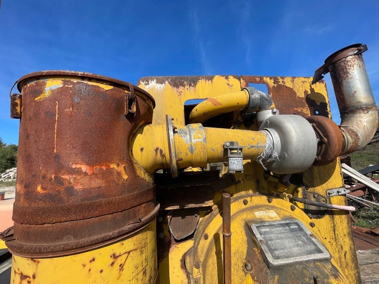 caterpillar-d343-image-8