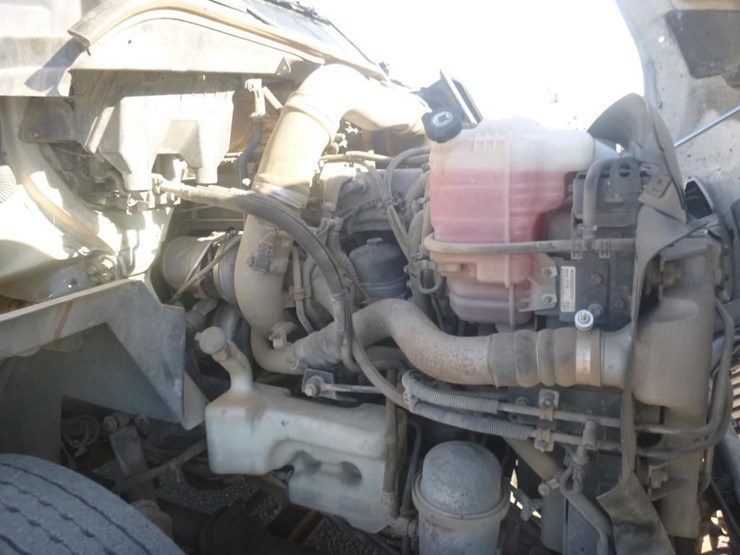 2012-international-prostar-image-18