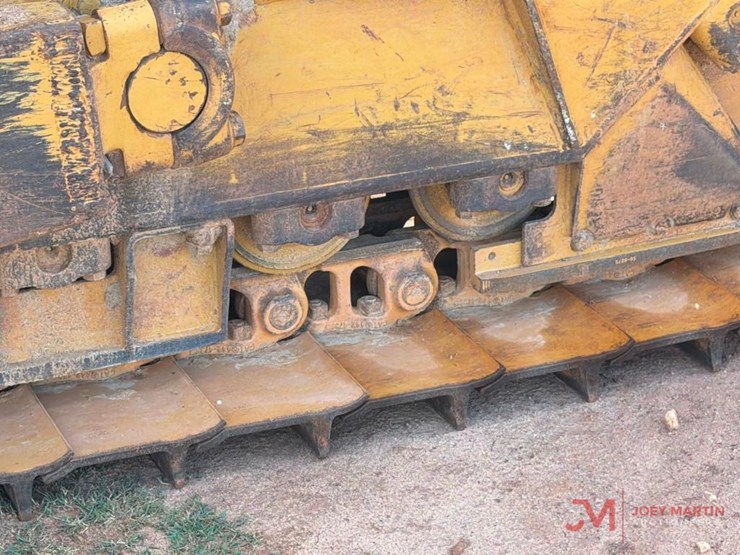 caterpillar-d6h-image-33