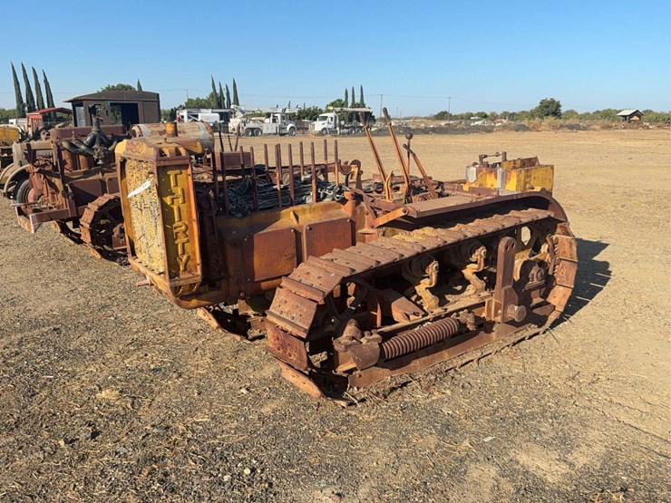 caterpillar-thirty-image-1