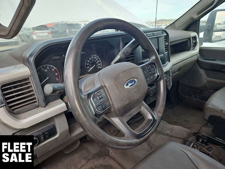 2020-ford-f350-image-41