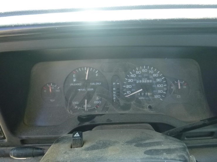 1996-dodge-ram-3500-image-17
