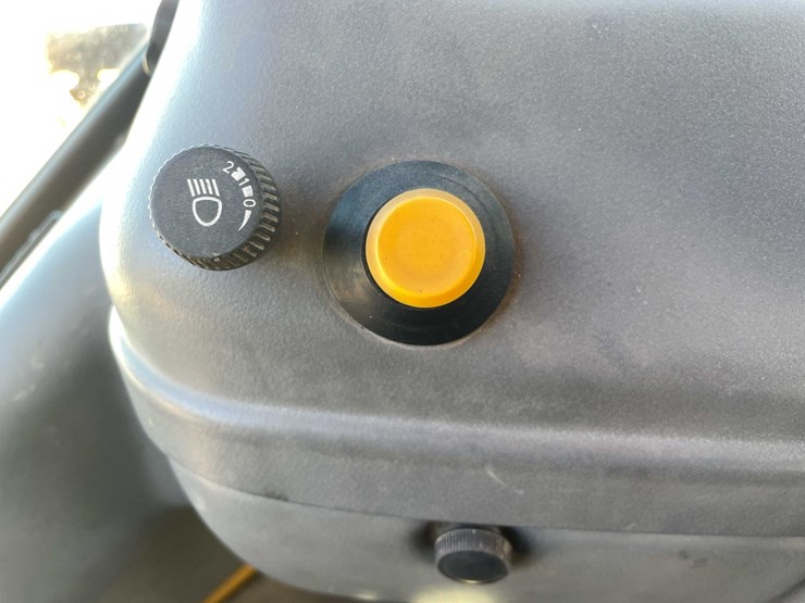 #1783-•-1997-zettelmeyer-zl802-wheel-loader-image-15