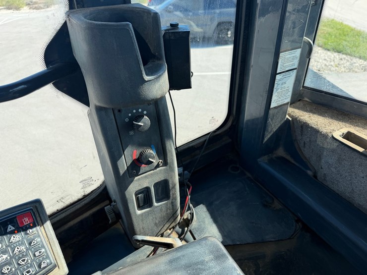 deere-544k-image-70