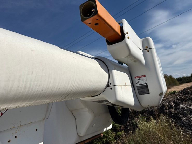 2012-altec-am55-image-50