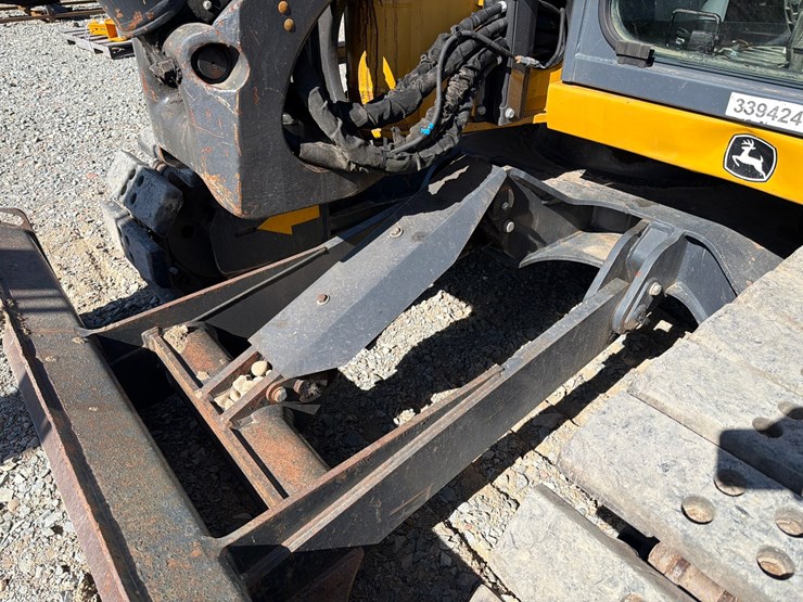 deere-85g-image-11