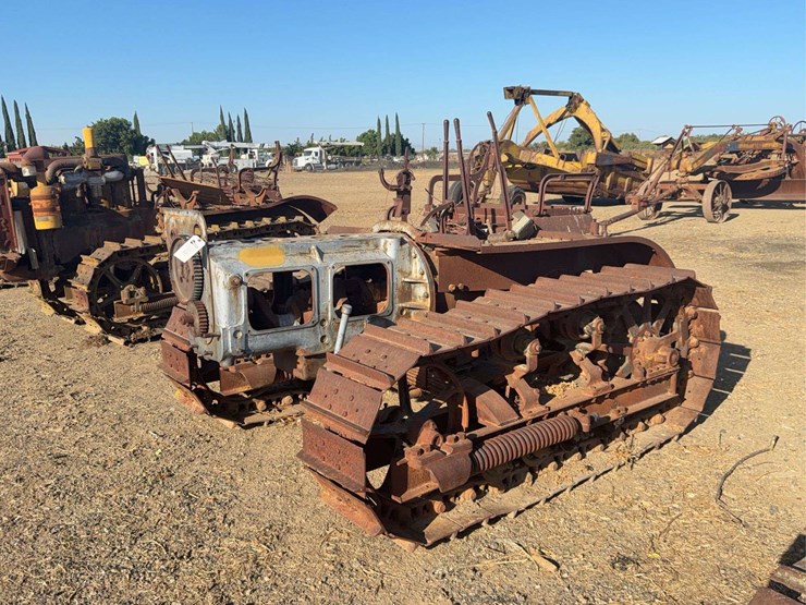 caterpillar-30-image-1