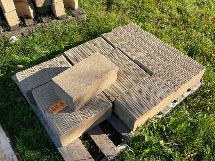 #3197-•-solid-concrete-blocks-image-3