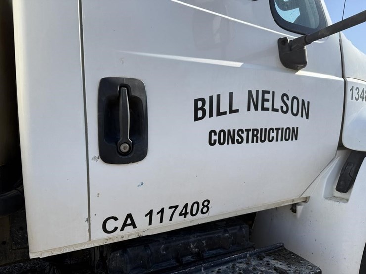 2012-international-4300-s/a-water-truck-image-27